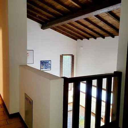 La Via Dei Giardini 3*
